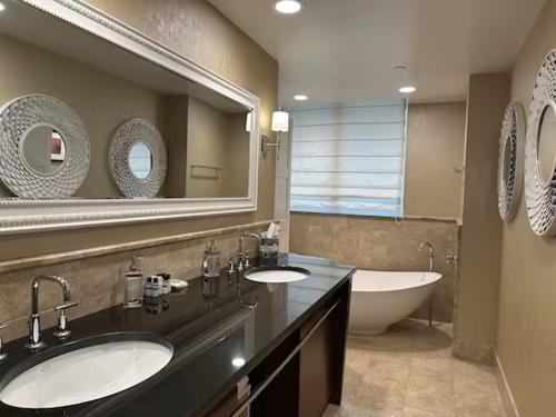 Oceanfront Palm & Singer Island Apartment